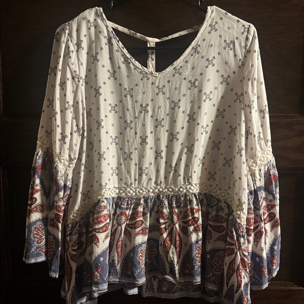 Umgee Cream Boho Peasant Top with Blue & Red Paisley Hem, Size S
